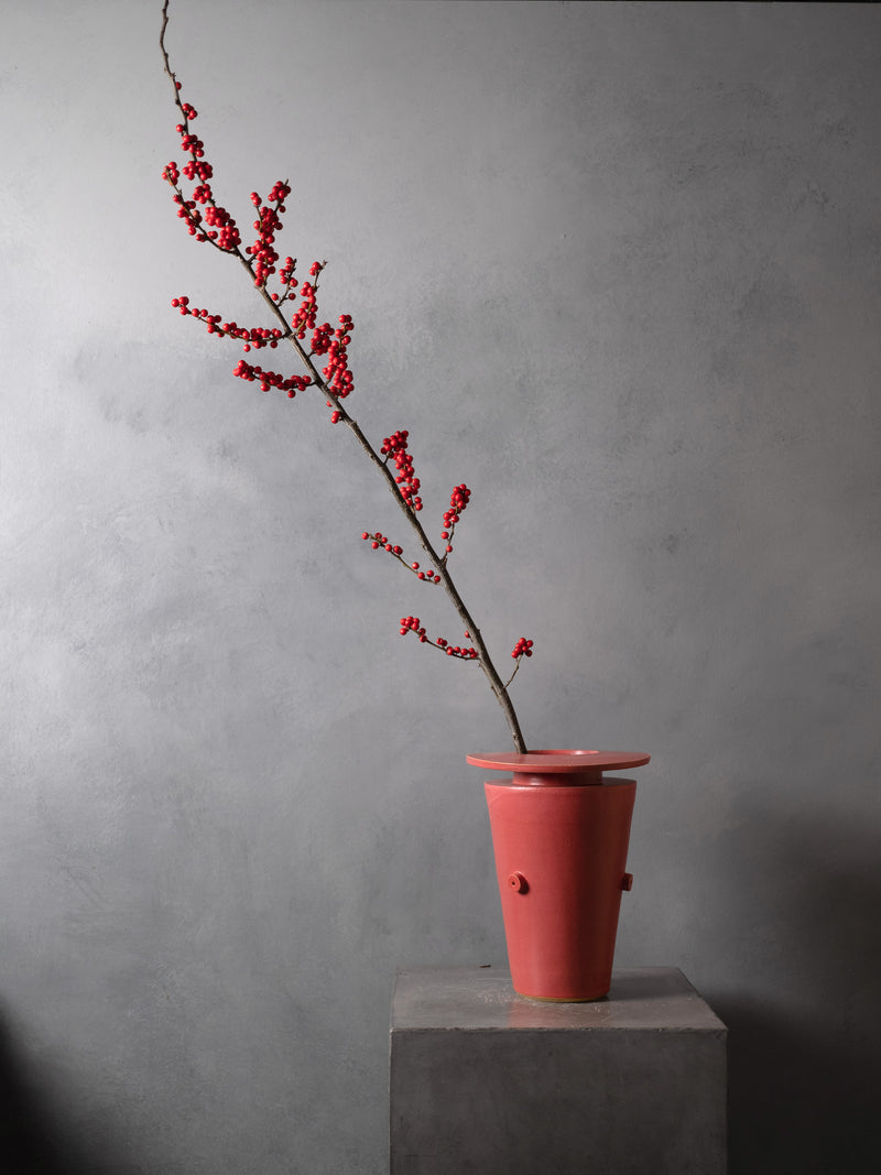 CHERRY RED WIDE SAUCER VASE