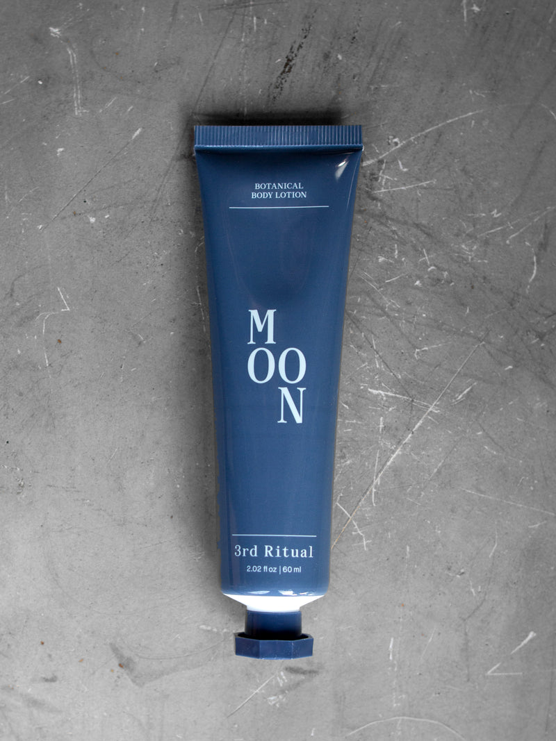 MOON BOTANICAL BODY LOTION