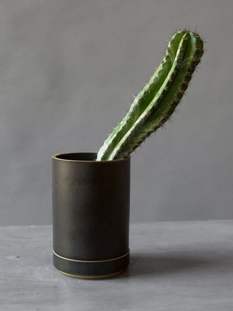 SMALL HASAMI PLANTER BLACK